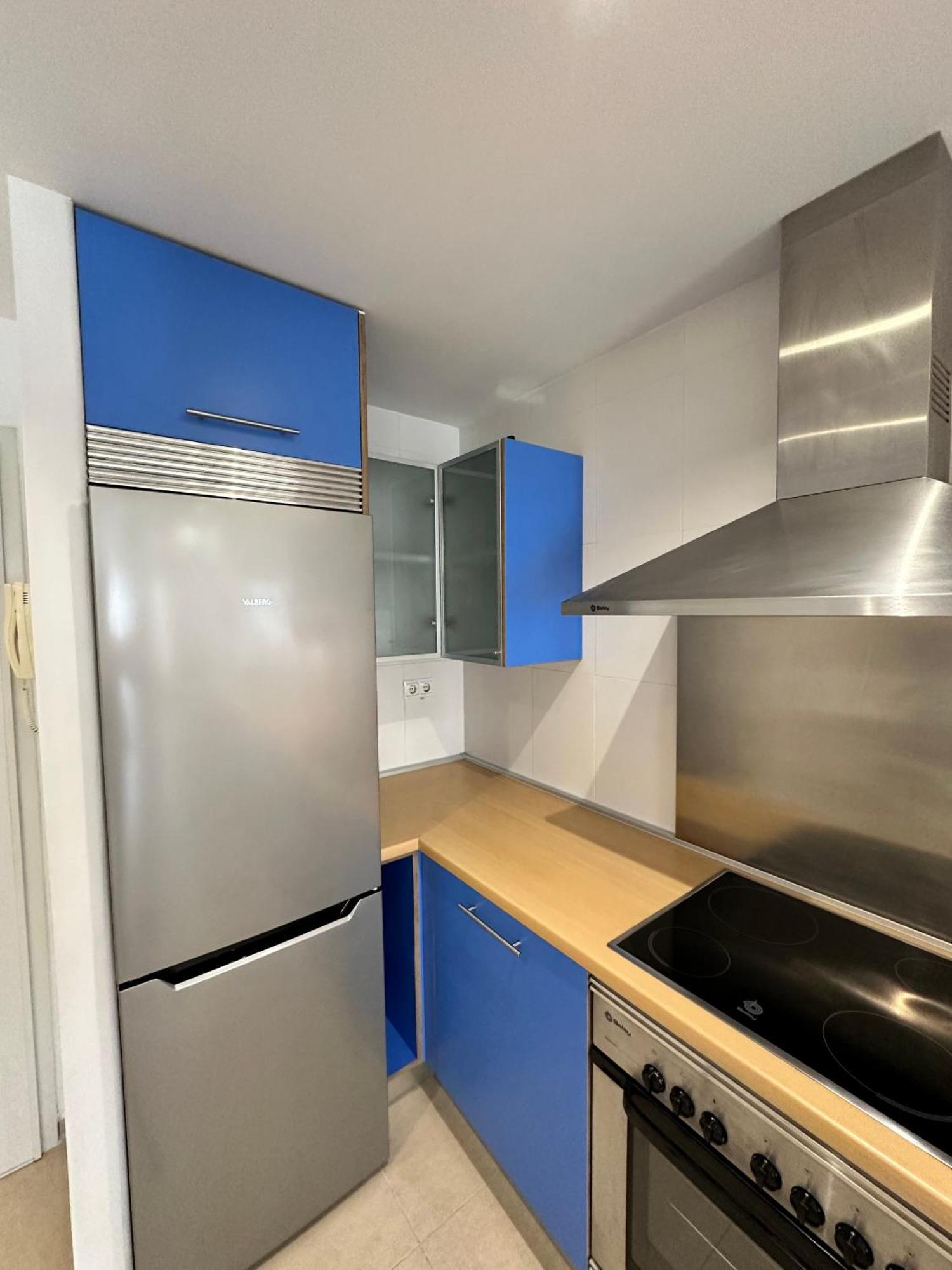Beachside Luxe 1br: New & Chic Apartment